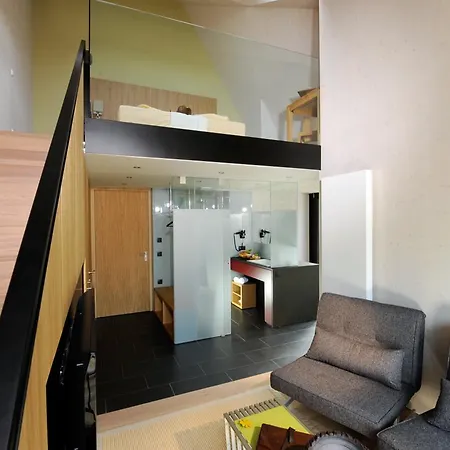 Derneuwirt 3* شفينداو