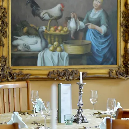 Derneuwirt Hotel 3*