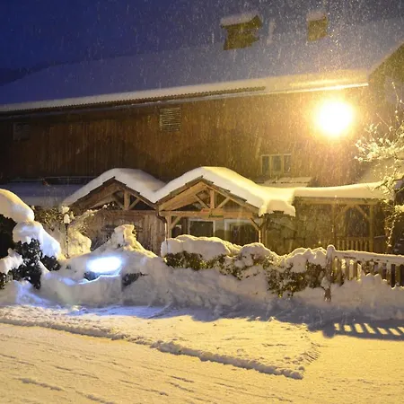Hotel Derneuwirt 3*