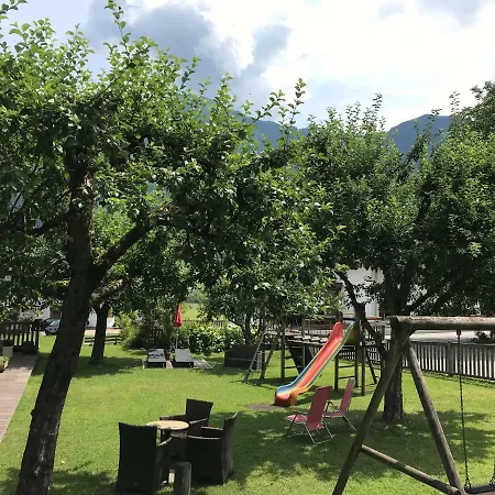 Hotel Derneuwirt 3*