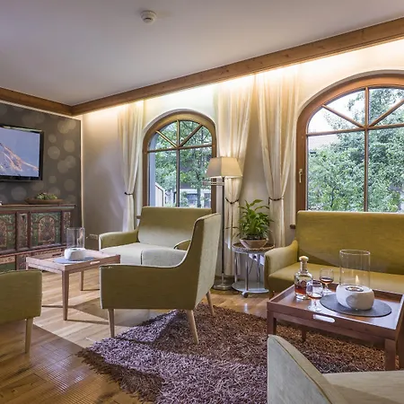 Derneuwirt 3* Schwendau